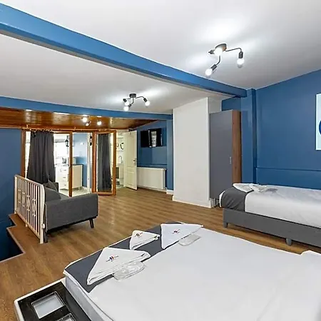 Hotel Butterfly House 3*