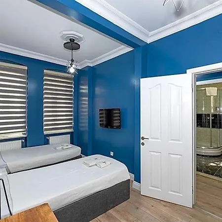 Butterfly House Hotel